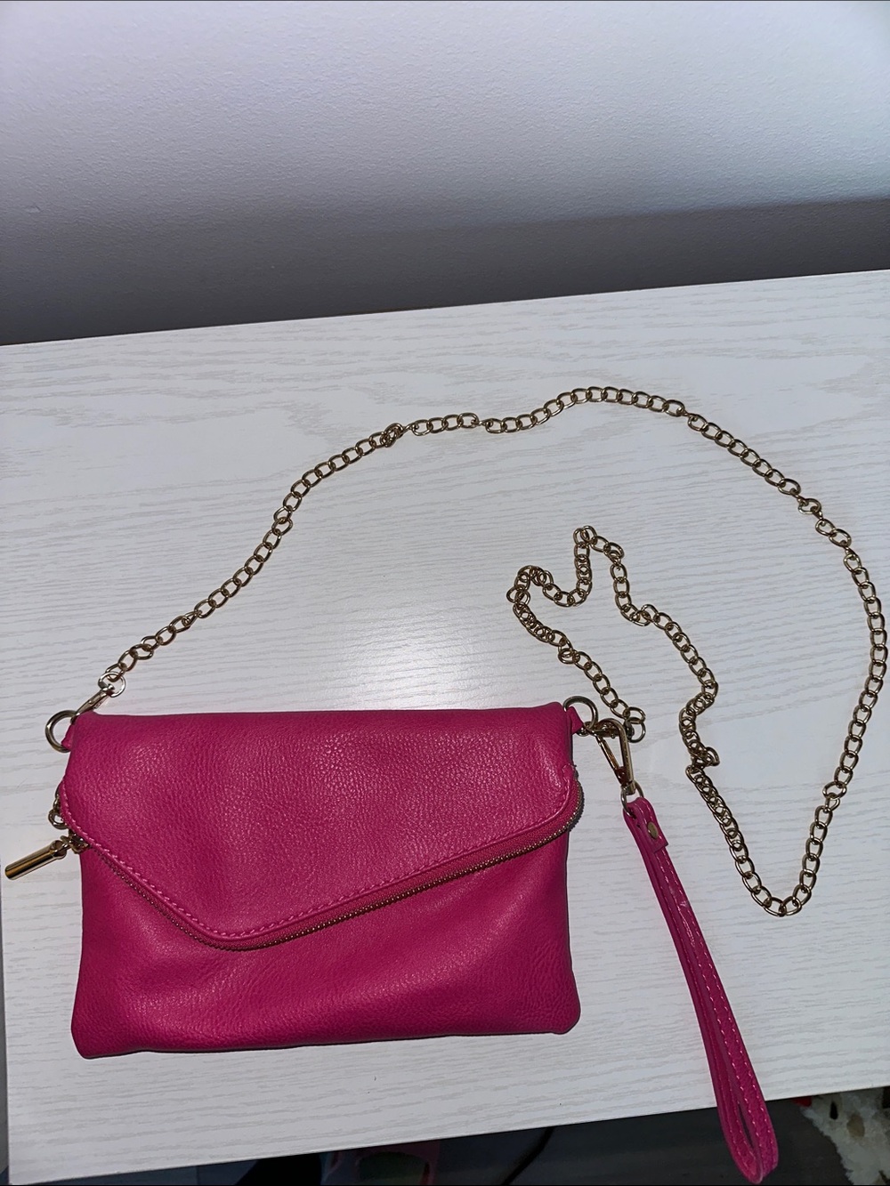 Pink Crossbody Clutch with Chain Strap SO MUCH SPACE!